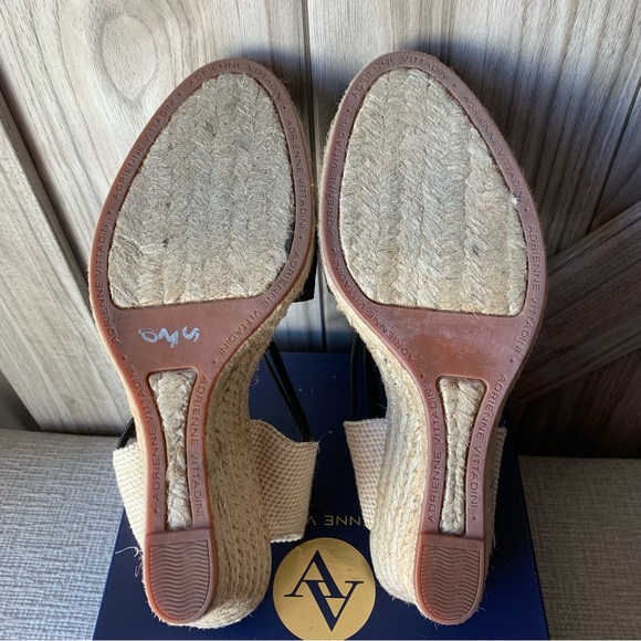 NWT Adrienne Vittadini Branca Wedge - Picture 7 of 9